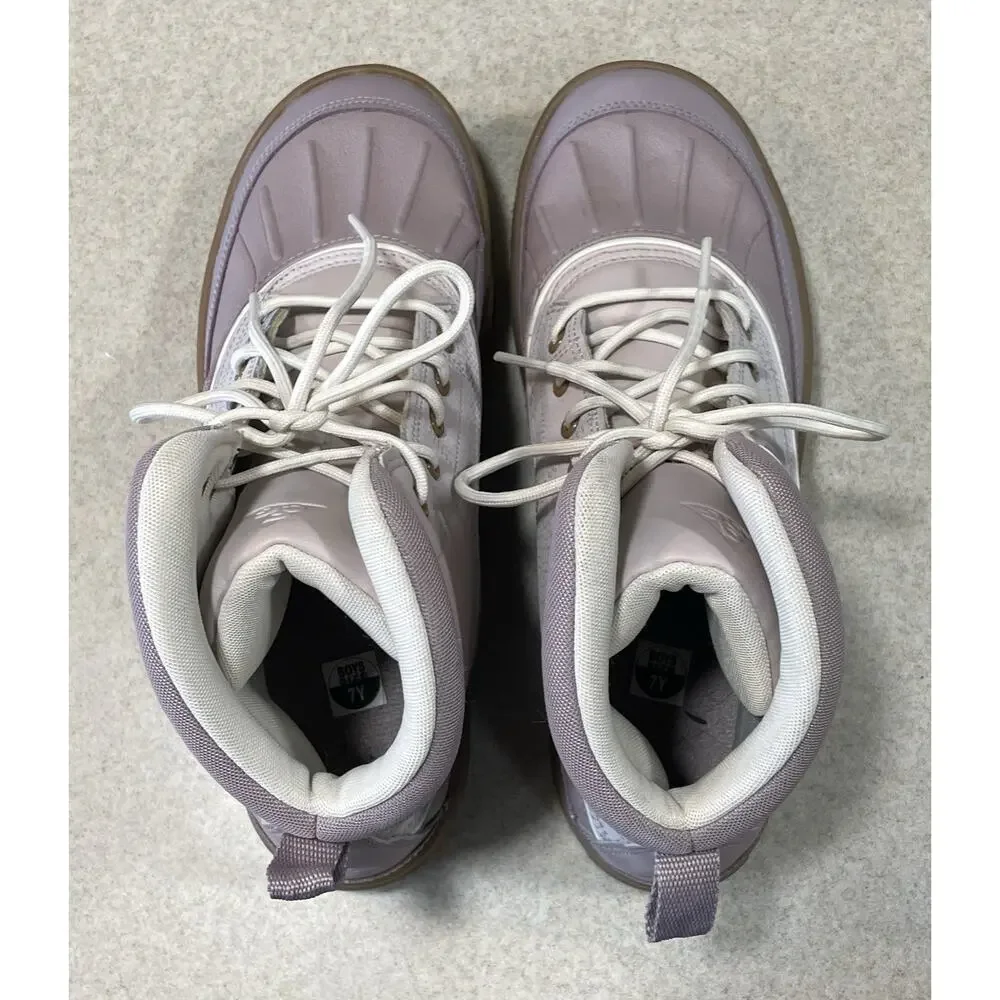 Nike ACG-Woodside 2 High Top Boot Sneaker Light Violet Youth Size 7 (HF0767 200)